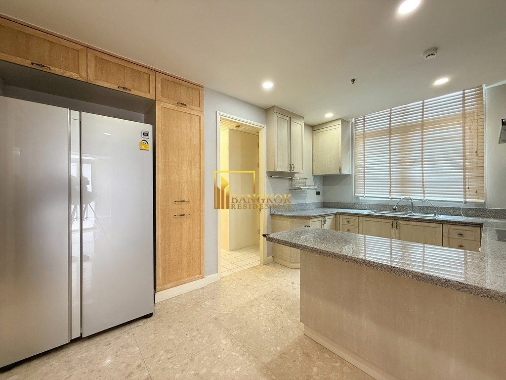 รูป Nusasiri Grand | Modern 3 Bedroom Condo For Rent in Ekkamai - BR10619CD - รูปที่ 10/34