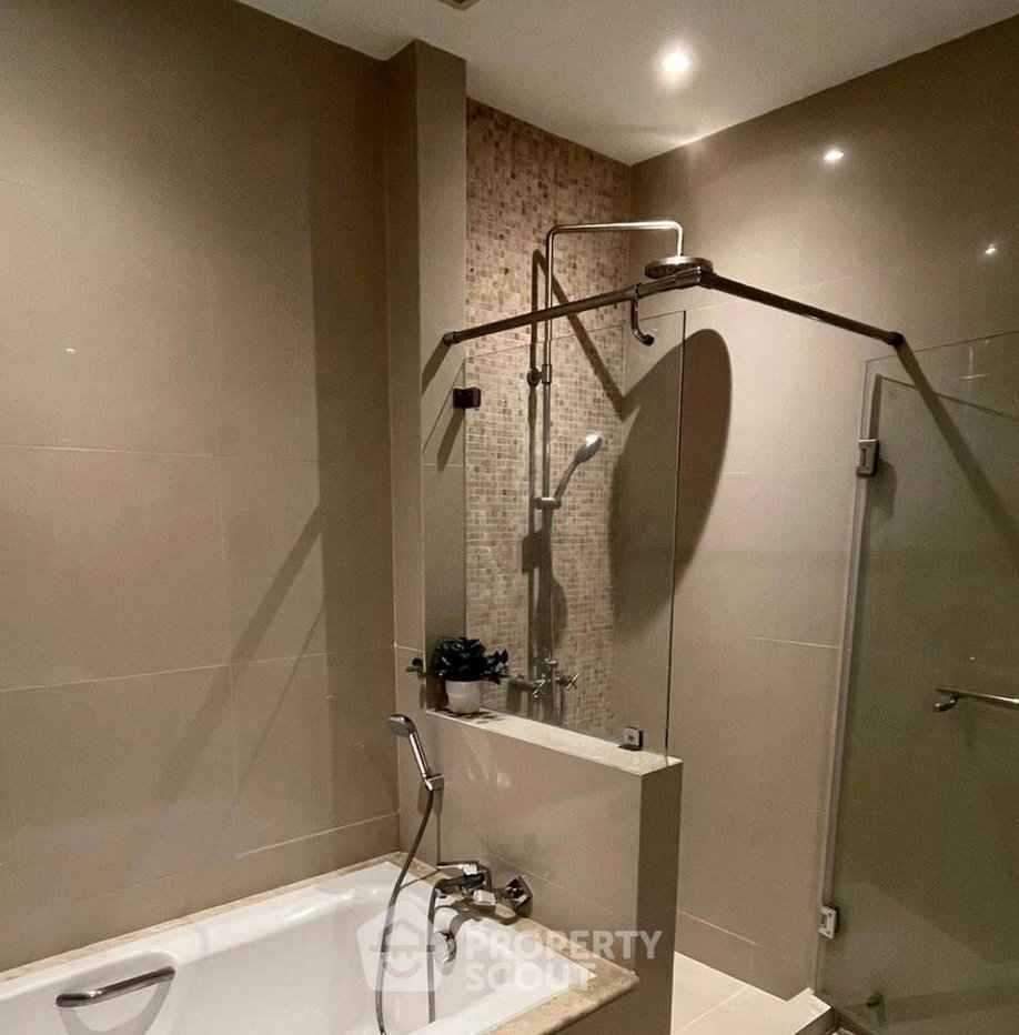 รูป คอนโด 2-ห้องนอน ที่ ซิตี้ สมาร์ท สุขุมวิท18 ใกล้ BTS อโศก (ID 2631181) - รูปที่ 4/10