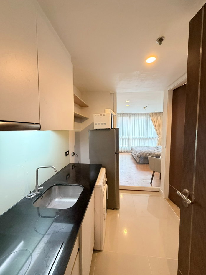 รูป ปล่อยเช่าด่วน!! พร้อมเข้าอยู่ 6 พ.ค. 69 นี้ ใกล้ BTS นานา / จองก่อนได้ก่อน✨15 Sukhumvit Residences - รูปที่ 9/22