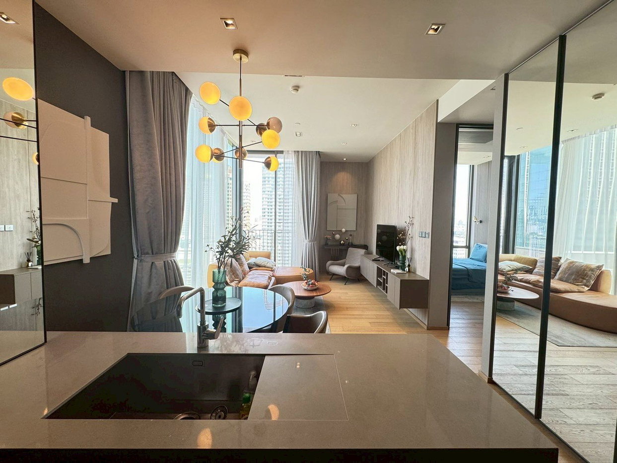รูป LTHC15260 – Luxury Condo High Floor for Rent Chidlom | City Lifestyle Best Value | Near BTS Chidlom | 90,000 THB | คอนโดหรูให้เช่า ชิดลม ชั้นสูง คุ้มค่า ใกล้ BTS ชิดลม - รูปที่ 1/4