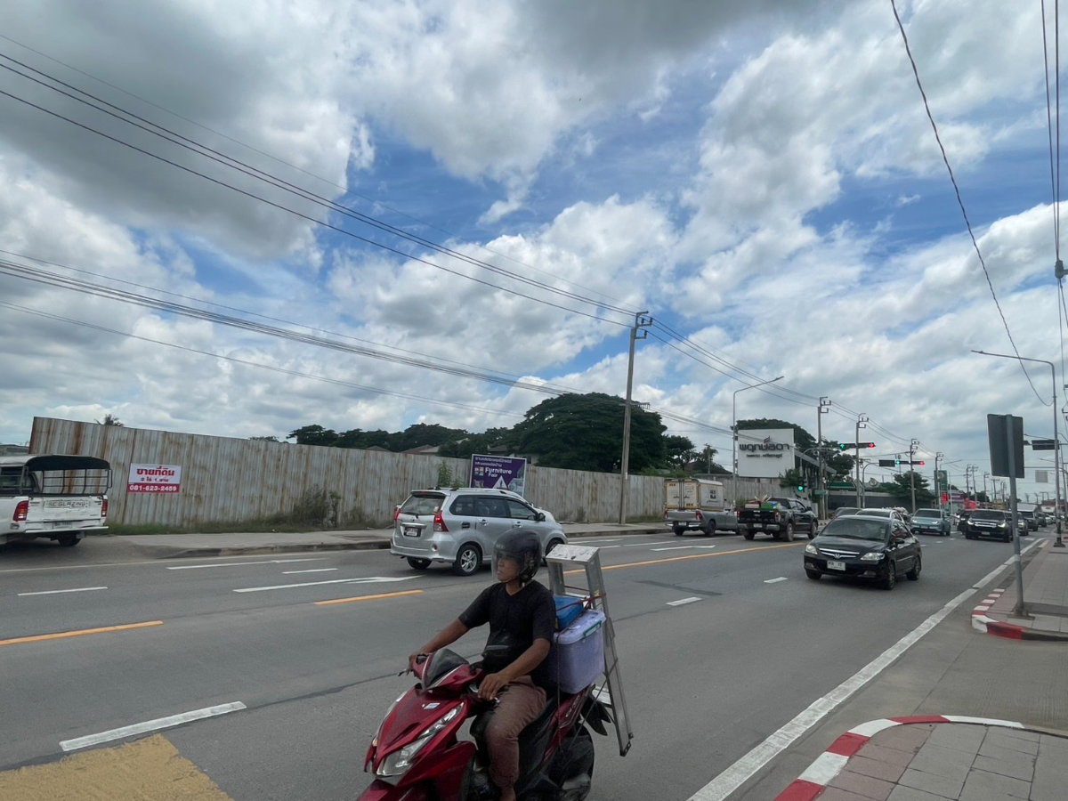 รูป ขายที่ดินติดถนนหทัยราษฎร์ (วงแหวน-หทัยราษฎร์) - รูปที่ 10/12