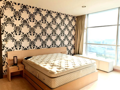 Condos for rent : For Rent 2 Bed 2 Bath❗️ “ 𝐑𝐡𝐲𝐭𝐡𝐦 𝐑𝐚𝐭𝐜𝐡𝐚𝐝𝐚 “  🌟 𝐑𝐞𝐧𝐭 𝐏𝐫𝐢𝐜𝐞 29,000 𝑩𝒂𝒉𝒕/𝑴𝒐𝒏𝒕𝒉 🌟