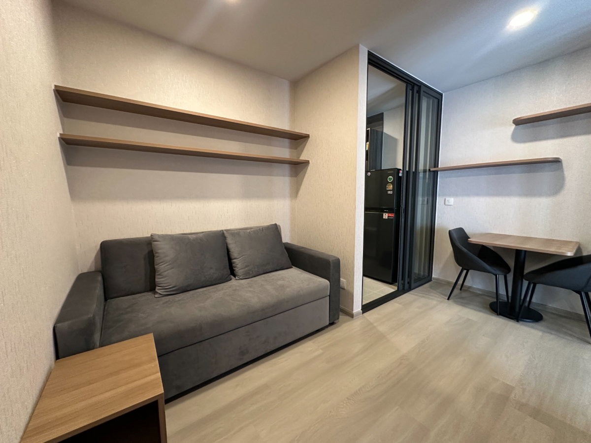 picture FOR RENT: New luxury project brandnew unit only 200m to BTS onnut - 10/16