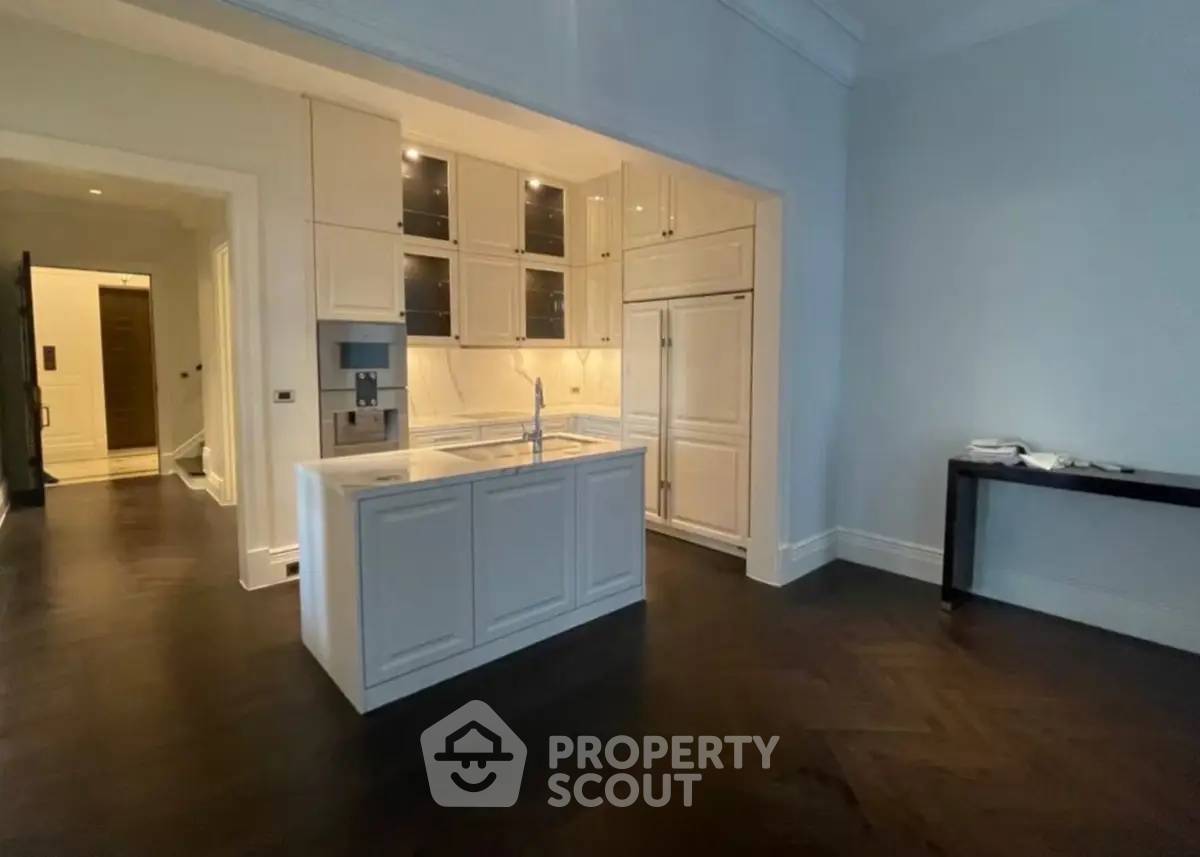 picture 3-BR Condo at 98 Wireless near BTS Phloen Chit (ID 2866845) - 3/11
