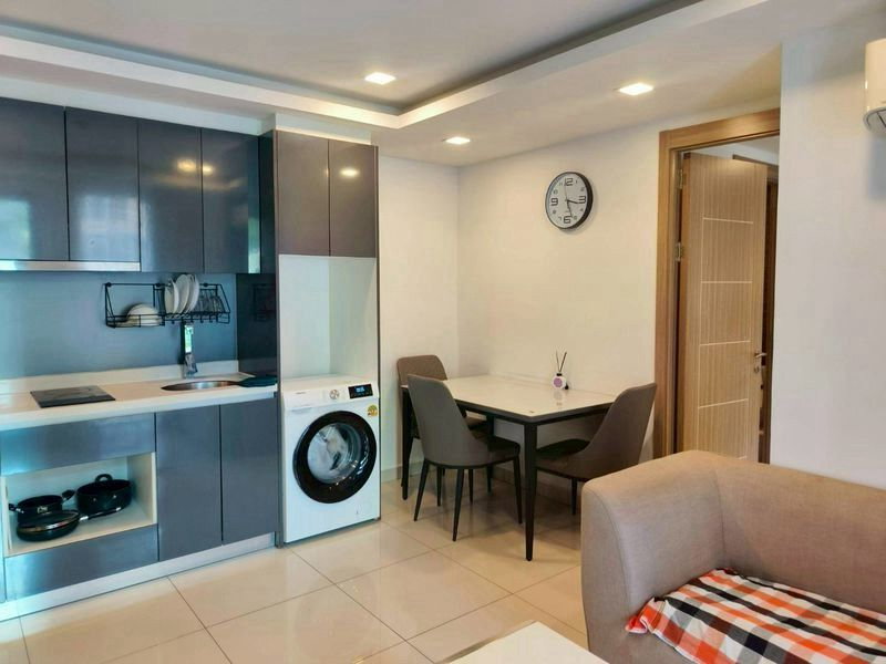 picture For Rent   Arcadia  Beach Continental  2 Beds 2 Bath - 11/16