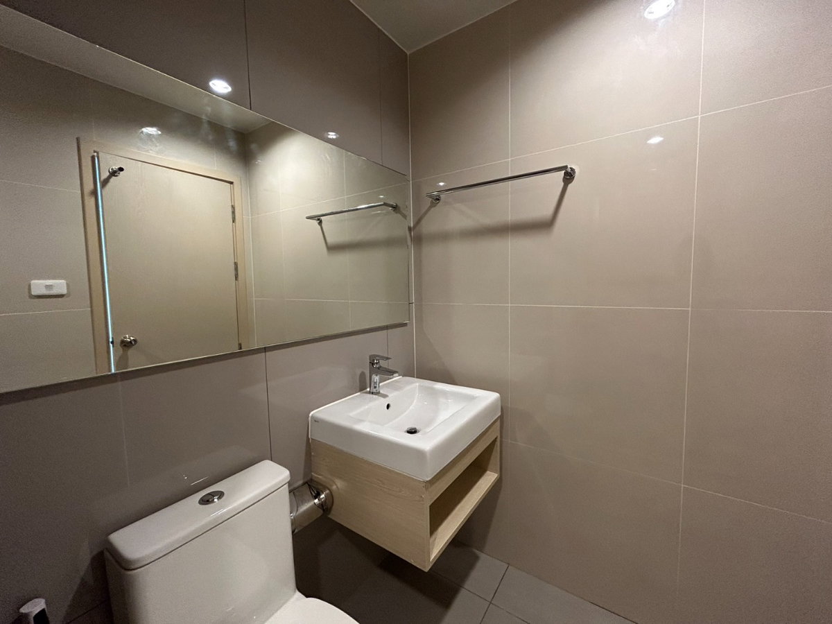 รูป ห้องใหม่ คอนโด 1ห้องนอน ชั้น26 ตรงข้ามพันธ์ทิพงามวงศ์วาน ติดทางด่วน พร้อมเข้าอยู่ - รูปที่ 12/13
