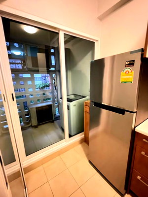 Condos for rent : [RENT] ST0880    I-biza RCA       (ID with @in front, LINE ID:  @idhomeland)