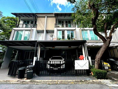ทาวน์โฮม กรุงเทพมหานคร :  ขาย ทาวน์โฮม 3 ชั้น 🌳 หมู่บ้านอารียา เดลี่ เกษตร-นวมินทร์ Areeya Daily Kaset-Nawamin  ทำเลดีที่สุด สภาพสวย พร้อมอยู่ ใกล้รถไฟฟ้าหลายสาย 🔥