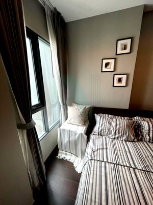Condos for rent : 🚩 For Rent Condo C EKKAMAI Building 1, Floor 24,1 bed room, Room size 30.00 sqm