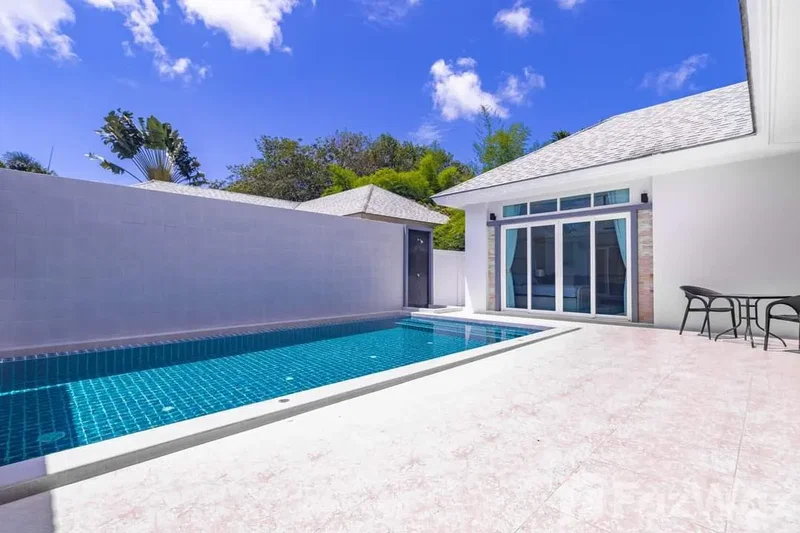Houses for sale : Renovate 3 Bedrooms Pool Villa in Rawai for Sale 1716754