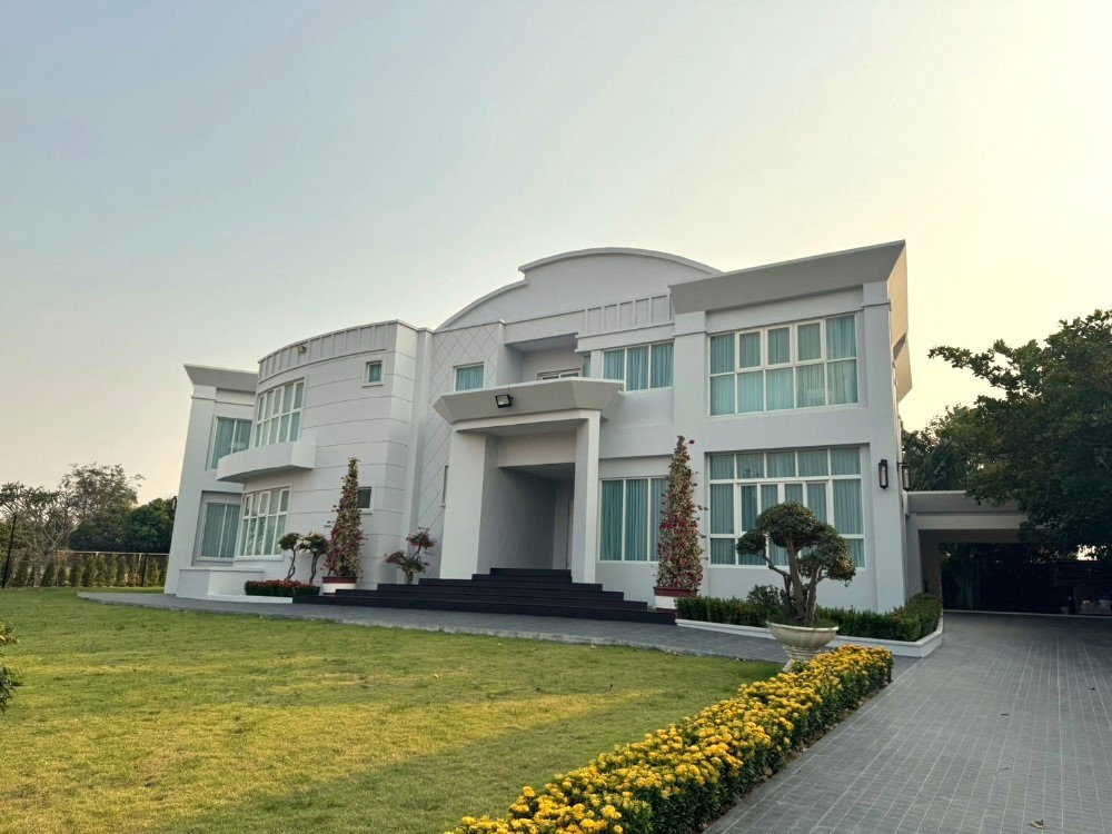 รูป 2.spoy1🏡 บ้านหรูพร้อมสระว่ายน้ำส่วนตัว ใกล้พัทยา | รีโนเวทใหม่ทั้งหลัง  TEL:099-690-3486 - รูปที่ 2/14