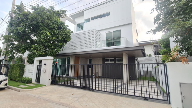 บ้านเดี่ยวให้เช่า : 💥💥𝐒𝐢𝐧𝐠𝐥𝐞 𝐇𝐨𝐮𝐬𝐞 𝐍𝐢𝐫𝐯𝐚𝐧𝐚 𝐀𝐛𝐬𝐨𝐥𝐮𝐭𝐞 𝐊𝐫𝐮𝐧𝐠𝐭𝐡𝐞𝐩 𝐊𝐫𝐞𝐞𝐭𝐡𝐚 💥💥 (บ้านเดี่ยว เนอวานา แอบโซลูท กรุงเทพกรีฑา)