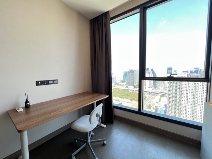 picture [RENT] THE ESSE SINGHA COMPLEX | Luxury 2BR – High Floor (34th) – 2 Parkings - 3/17