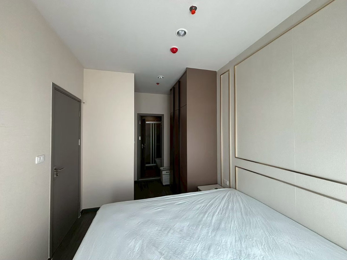 รูป For Rent: Ideo Sukhumvit-Rama 4 Brand new unit with nice view near BTS - รูปที่ 8/10