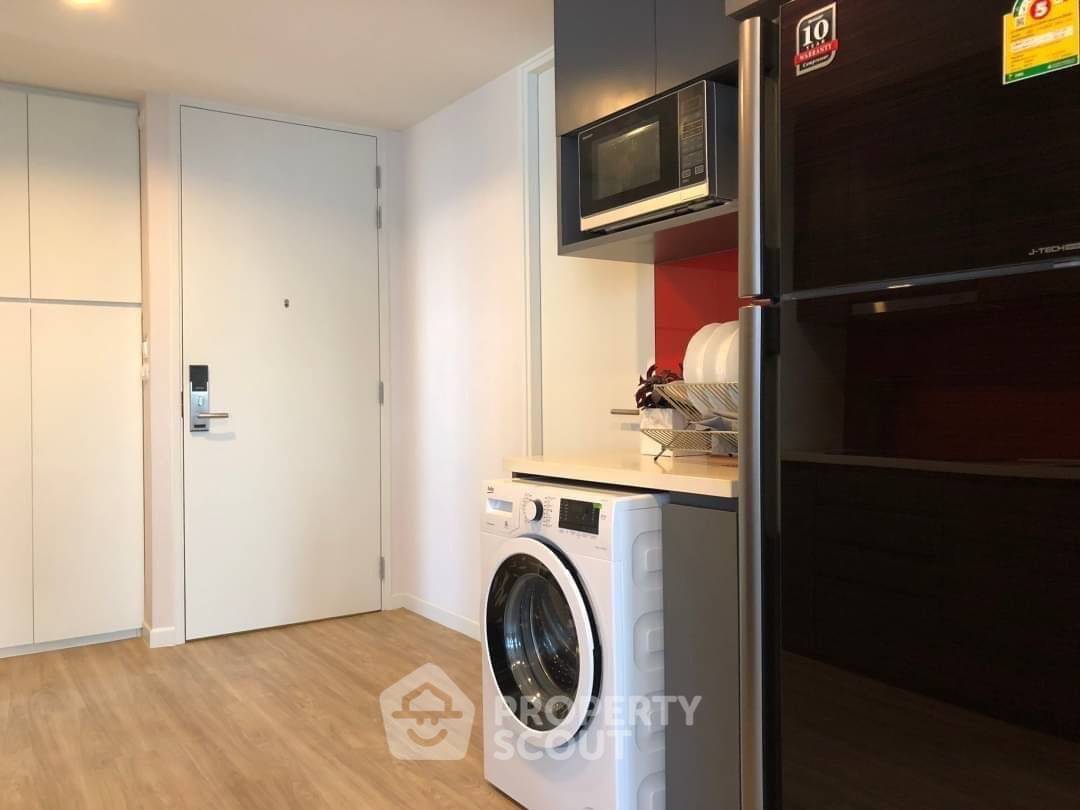 รูป คอนโด 2-ห้องนอน ที่ ไซมิส สุรวงศ์ ใกล้ MRT สามย่าน (ID 953212) - รูปที่ 7/8