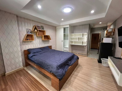 Seven star condo for sale 1,450,000THB Tel 082-389-9314 Boo