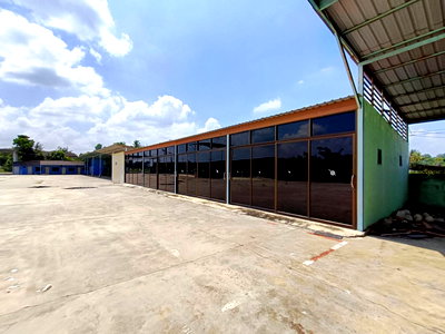 สำนักงาน สรรคบุรี ชัยนาท : สำนักงาน 5984 ตร.วา สรรคบุรี ชัยนาท สรรคบุรี ชัยนาท 23.4M