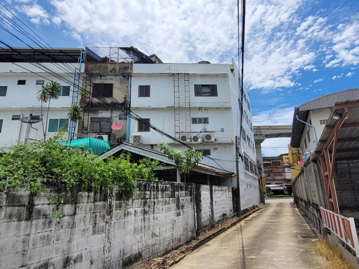 รูป สำนักงาน 68 ตร.วา ถนนติวานนท์ เมืองนนทบุรี นนทบุรี 13.1M - รูปที่ 2/4