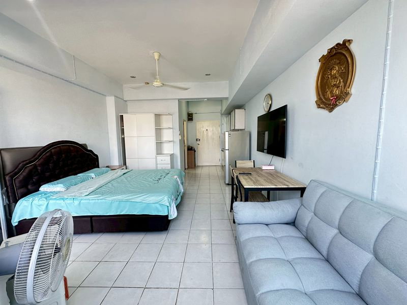 picture For rent  Thiantong Condotel Studio unit - 8/12