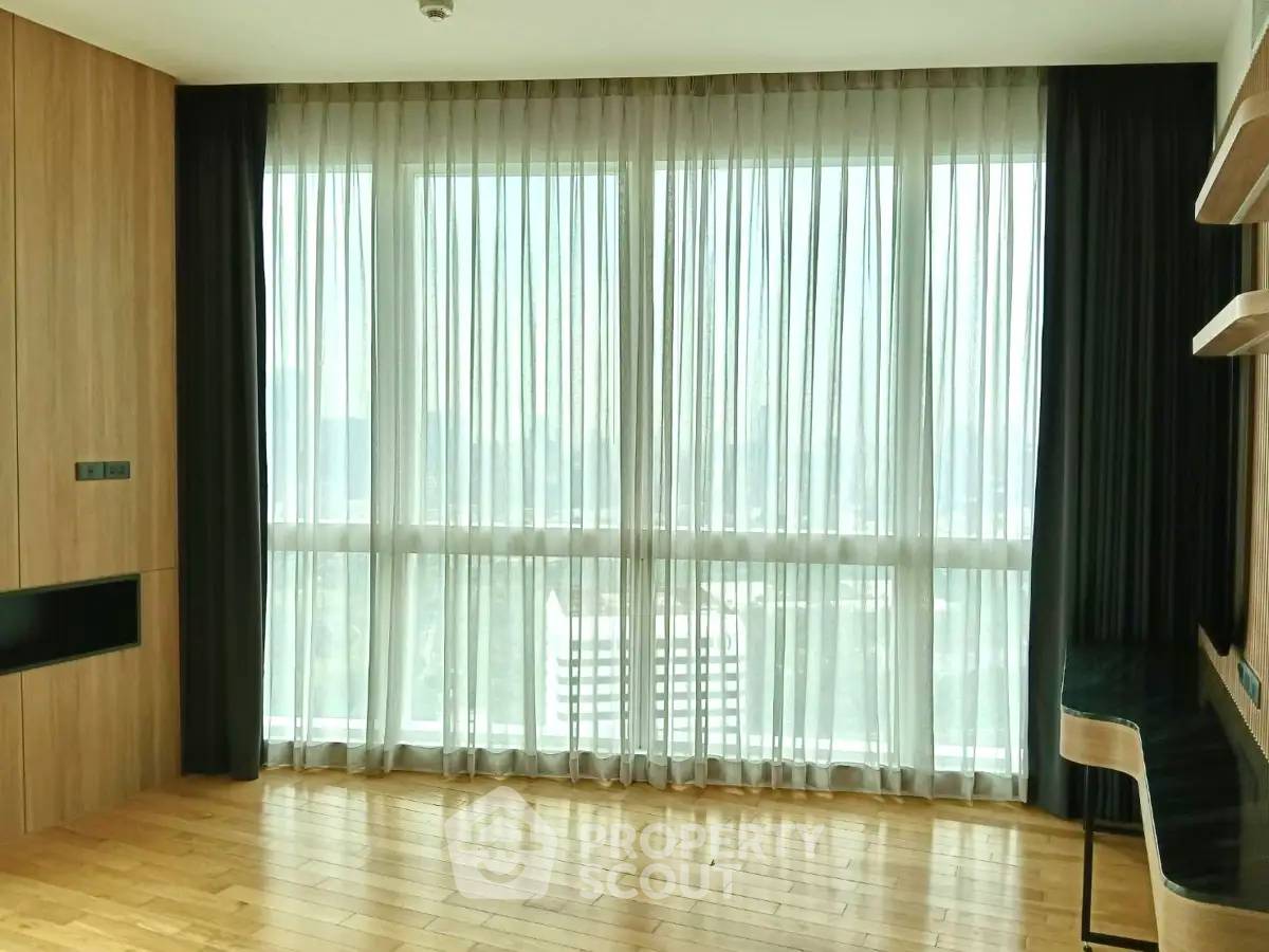 รูป คอนโด 3-ห้องนอน ที่ มิลเลนเนียม เรสซิเด้นส์ แอท สุขุมวิท คอนโดมิเนียม ใกล้ BTS อโศก (ID 2866742) - รูปที่ 20/28