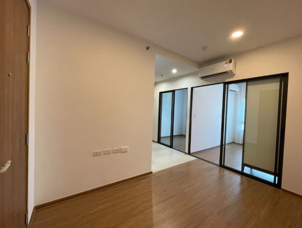 รูป Living Nest รามคำแหง เฟอร์นิเจอร์ครบ เครื่องใช้ไฟฟ้าครบ พร้อมอยู่   32 ตร.ม.61ตร.ม.| 1 ห้องนอน | 1 ห้องน้ำ |และ 2 ห้องนอน  ระเบียง2ชั้น  🏢 ชั้น29 /23 - รูปที่ 3/39