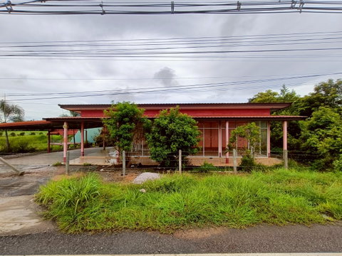 บ้านเดี่ยว 1860 ตร.วา และสำนักงาน โพนทอง ร้อยเอ็ด โพนทอง ร้อยเอ็ด 11.5M
