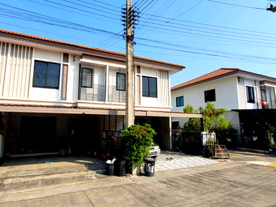 TOWN HOUSE 20.8 Sq.w. Lam Luk Ka Pathumthani for 2.5M