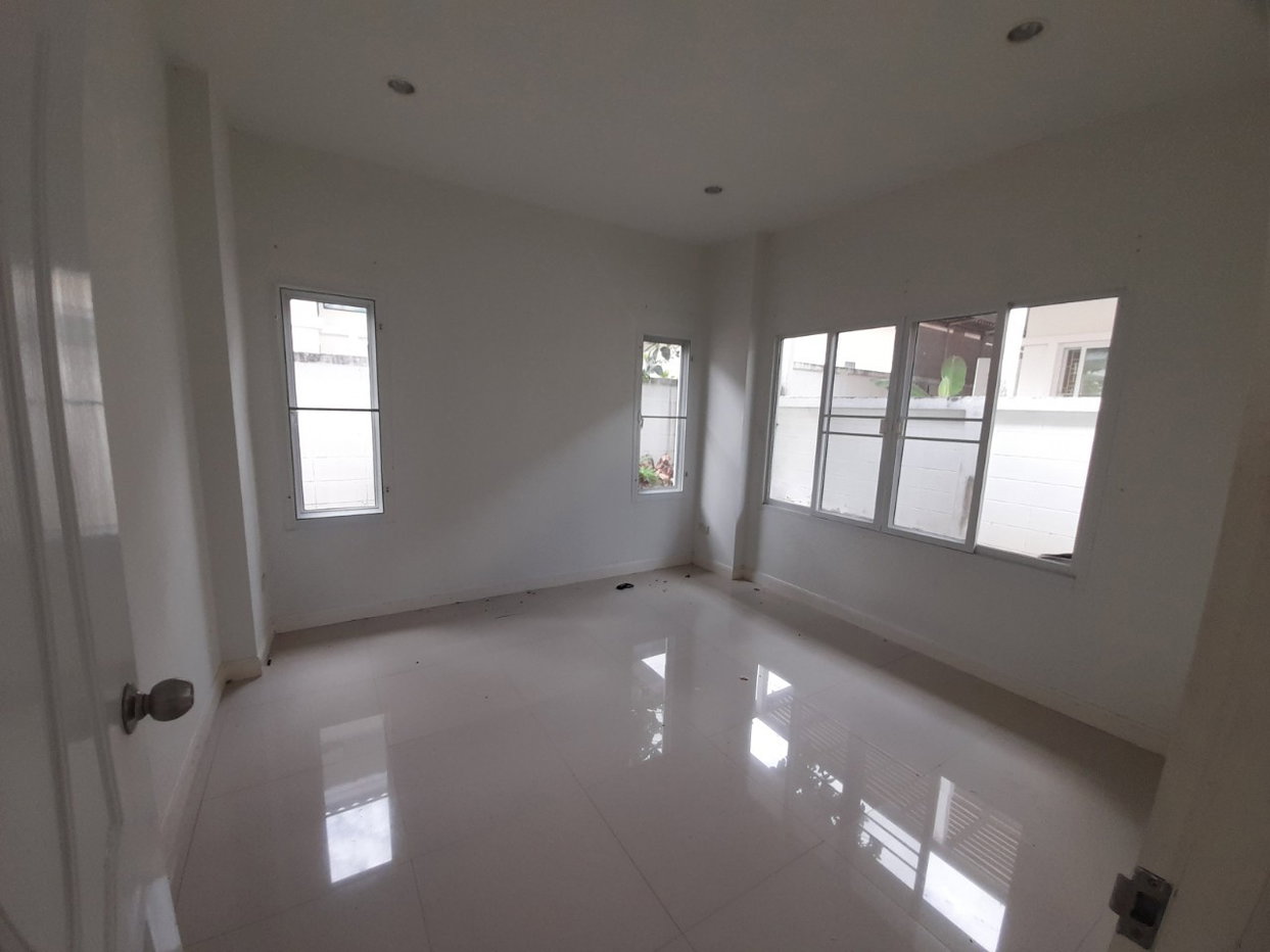 รูป บ้านเดี่ยว 54.7 ตร.วา อิสตินี่ พาร์ค 5 สัตหีบ สัตหีบ ชลบุรี 2.1M - รูปที่ 3/6