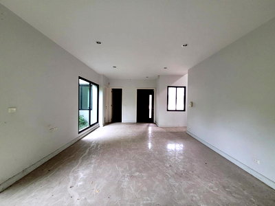 Houses for sale : HOME 87.3 Sq.w. Bang Khae Bangkok for 10.2M