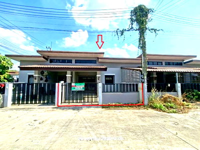 Townhouses for sale Pluak Daeng Rayong : TOWN HOUSE 21 Sq.w. Pluak Daeng Rayong for 1.6M