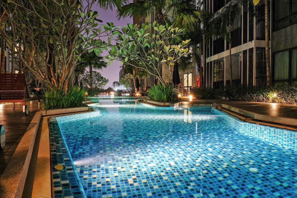 picture For Sales, 2 beds Metro Luxe Riverfront Rattanathibet. never been occupied. - 23/37