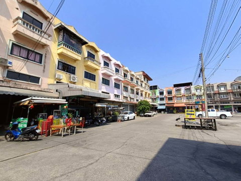 SHOP HOUSE 32.4 Sq.w. Krathum Baen Samut Sakhon for 3.4M