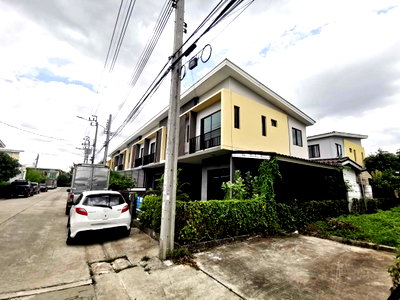 TOWN HOUSE 24.6 Sq.w. Bang Plee Samut Prakarn for 2.6M