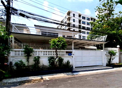 เช่าบ้านเดี่ยว กรุงเทพมหานคร : 🏙️ให้เช่า บ้านเดี่ยว 2 ชั้น บ้านห้วยขวาง เหมาะสำหรับพักอาศัย หรือHome office ⚡️🔥 