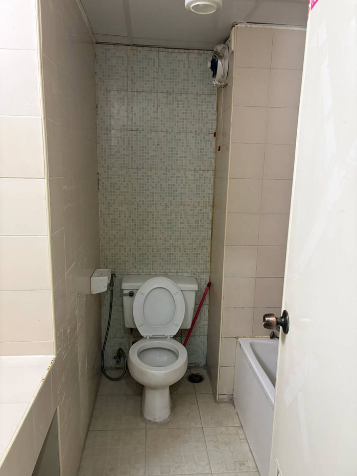 picture Renovated huge fully furnished room , cheap rent on Ratchada road - 7/8