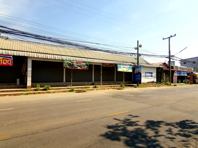 SHOP HOUSE 89 Sq.w. Muang Surin Surin for 5.3M
