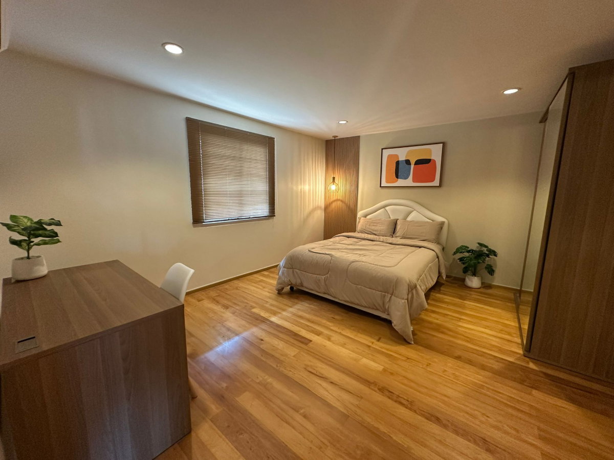 picture Rent 2-BR condo in the Palm Rawai Phuket  - 3/11