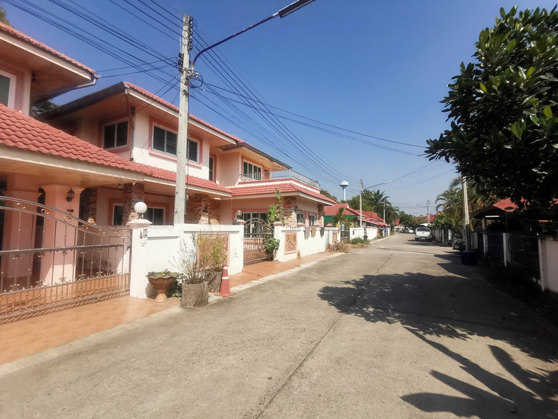 picture HOME 101 Sq.w. Muang Lamphun Lamphun for 3.4M - 4/5