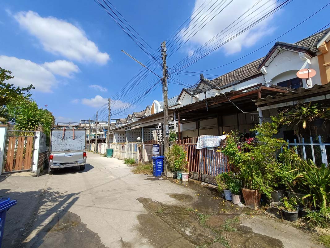 รูป ทาวน์เฮ้าส์ 30.1 ตร.วา อรัญญิก พิษณุโลก เมืองพิษณุโลก พิษณุโลก 898,000 - รูปที่ 1/3