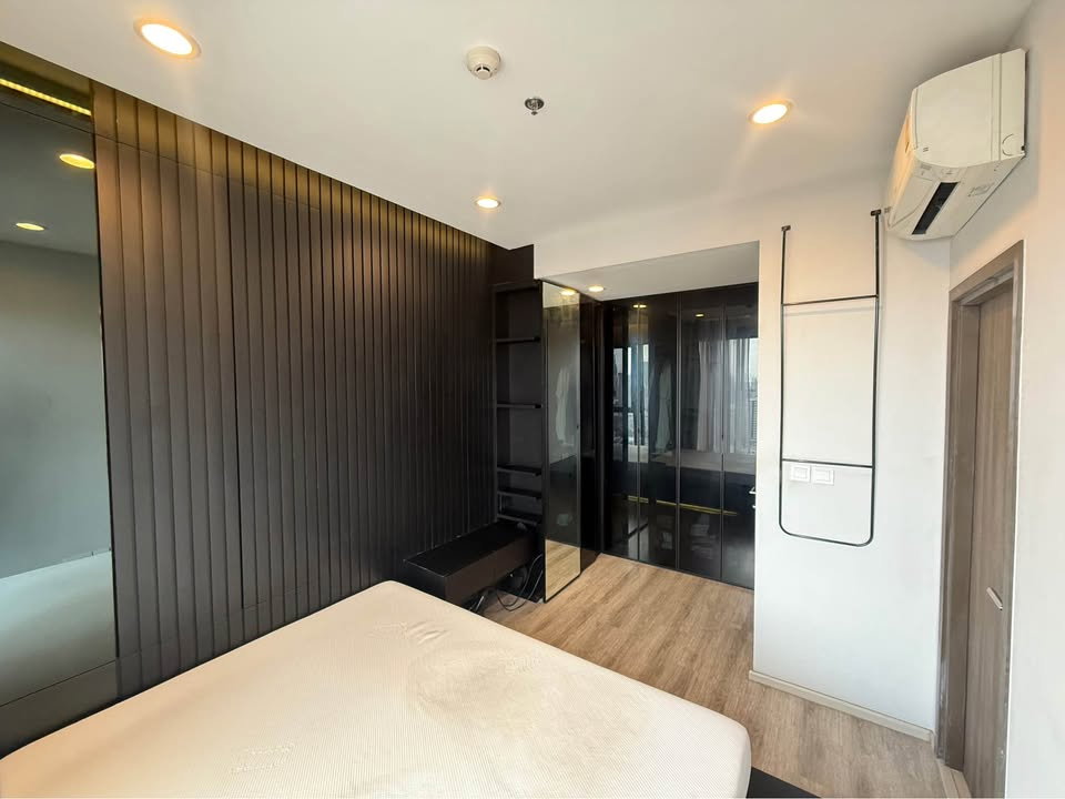 รูป R162/ให้เช่า] คอนโดหรูชั้นสูง วิว มศว: ไอดีโอ โมบิ อโศก (Ideo Mobi Asoke) - รูปที่ 11/14