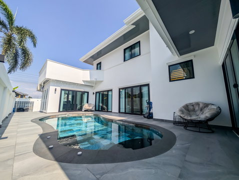 Luxury Pool Villa for Sale East Pattaya Toongklom Talman