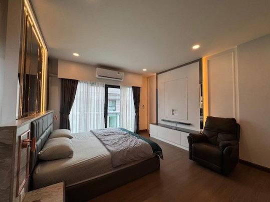 รูป MHR118 เช่าบ้านหรู The City บางนา 1 ใกล้ Mega Bangna เพียง 1 กม. เลี้ยงสัตว์ได้ เฟอร์ครบพร้อมอยู่! - รูปที่ 4/12