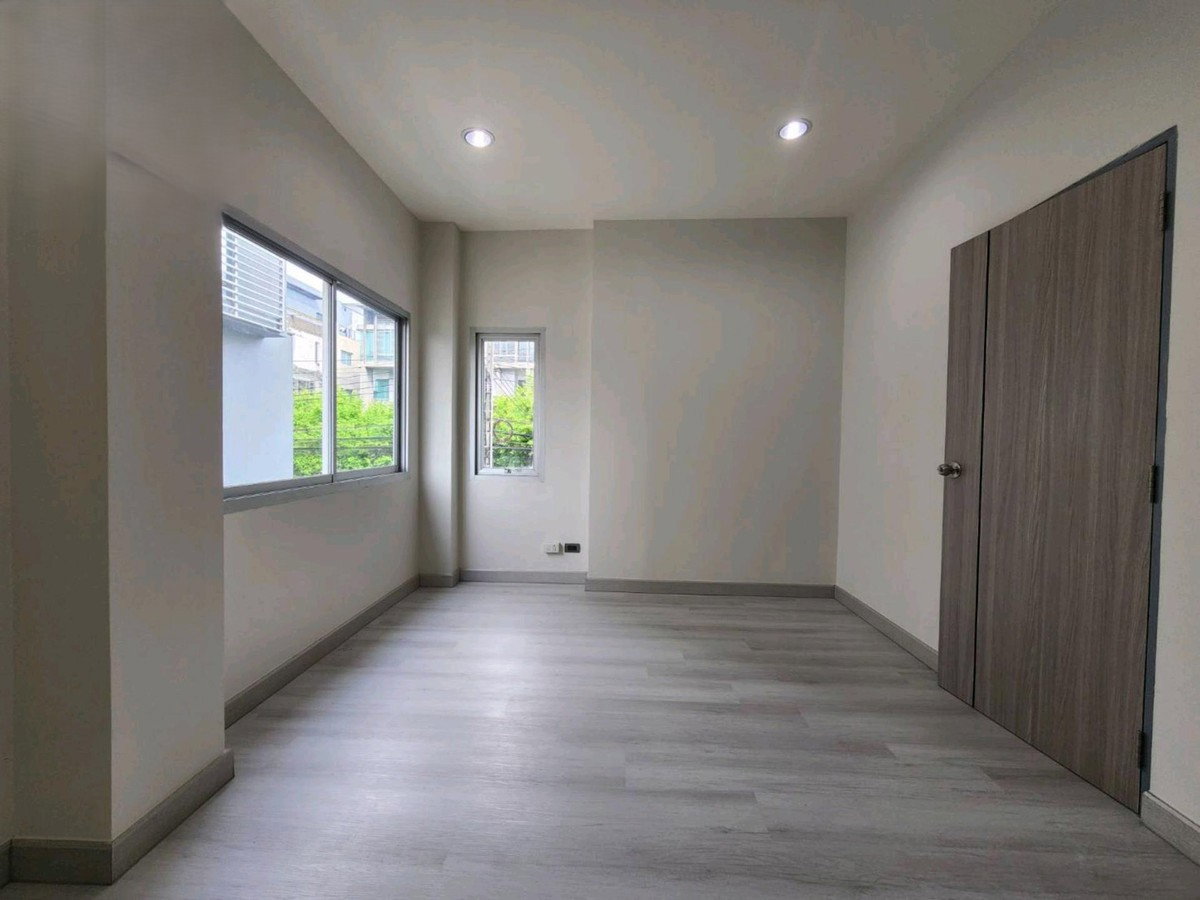 รูป WS7366 🏢✨ ให้เช่า Home Office B Square Rama 9–Mengjai พร้อมใช้งานทันที  เพียง 90,000 บาท / เดือน - รูปที่ 20/39