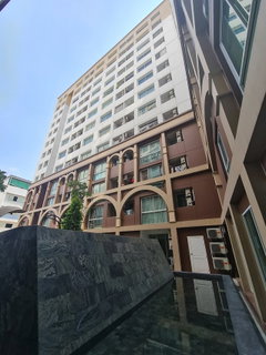 CONDO 31.1 Sq.m. Bang Phlat Bangkok for 2.1M