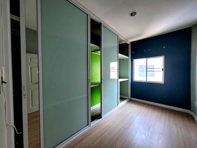 TOWN HOUSE 25.6 Sq.w. Khlong Sam Wa Bangkok for 2.1M