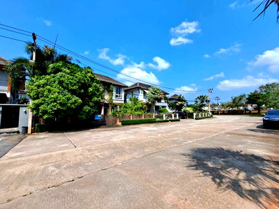 บ้านเดี่ยว เมืองสุราษฎร์ธานี สุราษฎร์ธานี : บ้านเดี่ยว 93.1 ตร.วา บ้านสวยมารีน่า สุราษฎร์ธานี เมืองสุราษฎร์ธานี สุราษฎร์ธานี 4.3M
