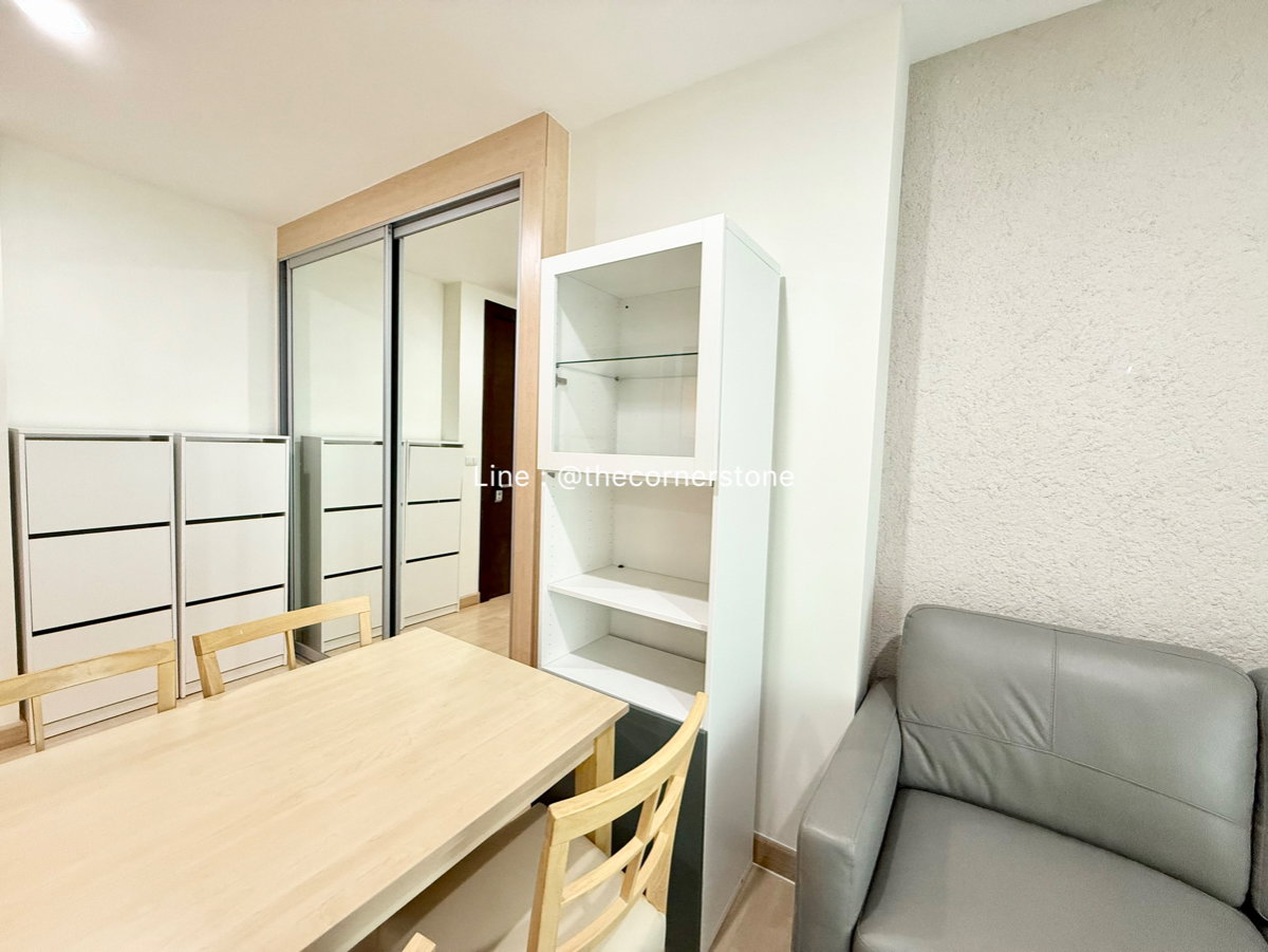picture Ready to move in " 𝐑𝐇𝐘𝐓𝐇𝐌 𝐑𝐚𝐭𝐜𝐡𝐚𝐝𝐚 "  1 Bedroom Size 46 Sq.m. Near : MRT- Ratchada  - 9/13
