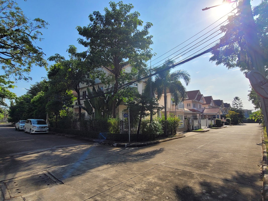 รูป บ้านเดี่ยว 54 ตร.วา พาร์คเวย์ ชาเลต์  มีนบุรี มีนบุรี กรุงเทพมหานคร 5.2M - รูปที่ 2/2