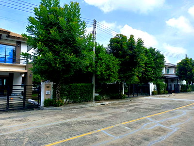 HOME 53.9 Sq.w. Phuttha Mon Thon Nakhon Pathom for 4.5M