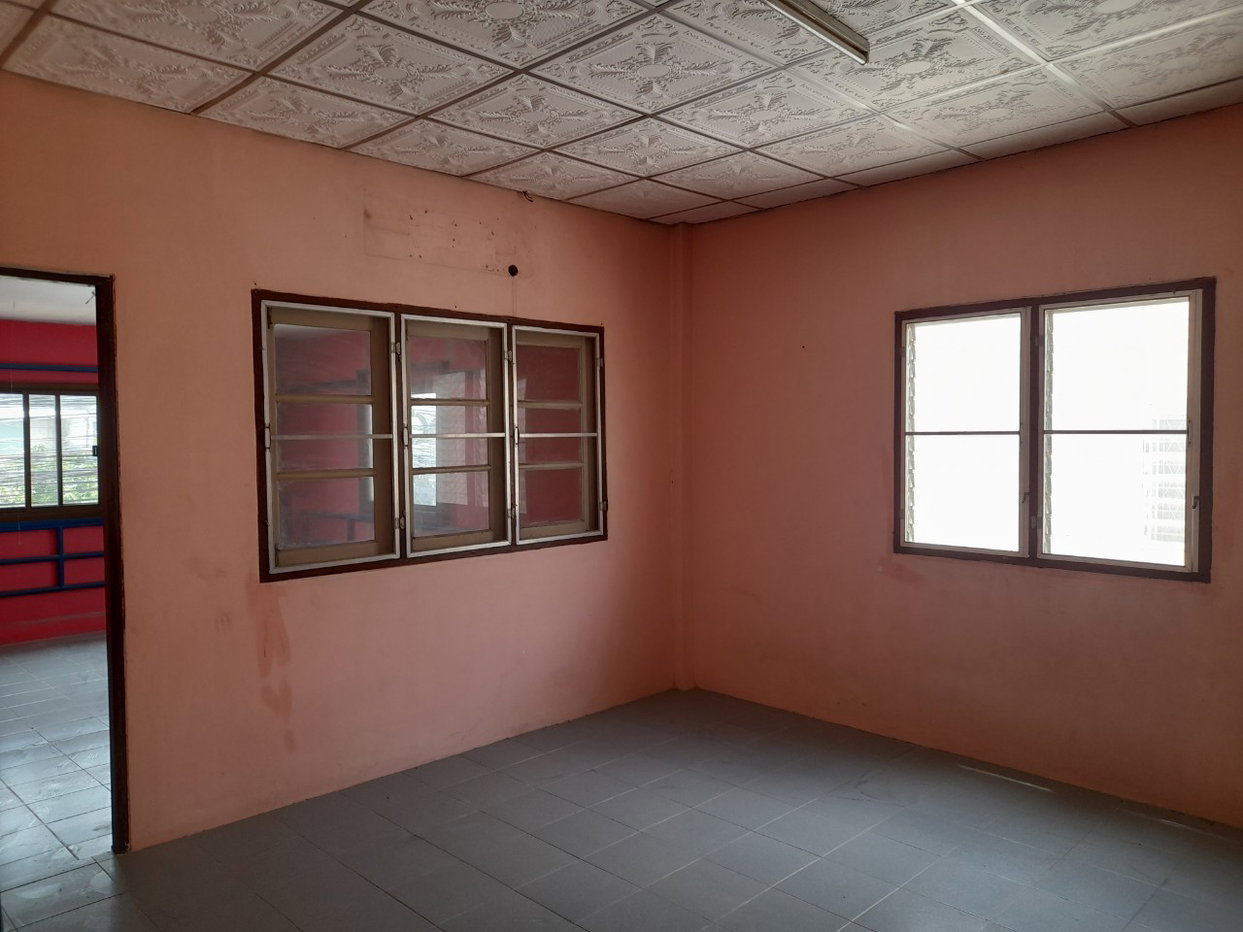 picture TOWN HOUSE 46 Sq.w. Si Racha Chonburi for 3.3M - 8/10